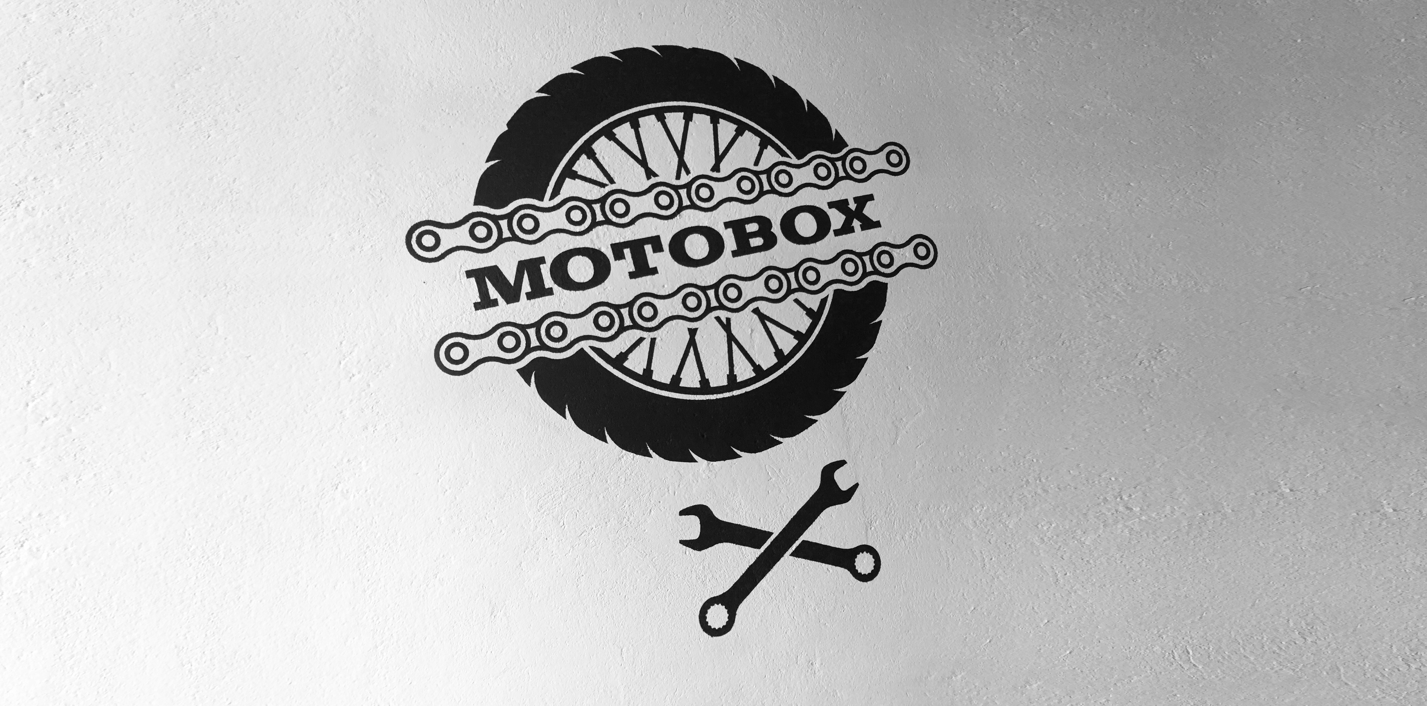 Moto Box Logo 04 MHG Bern / Grafikdesign